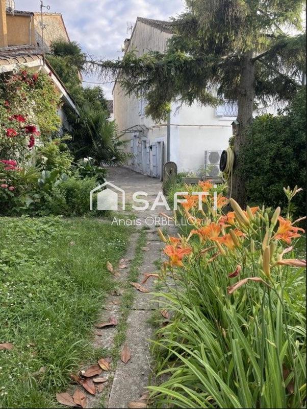 Maison - 250 m² - 8 pièces