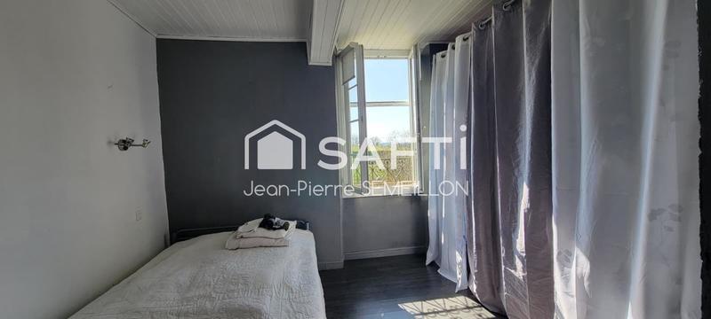 Maison - 222 m² - 8 pièces