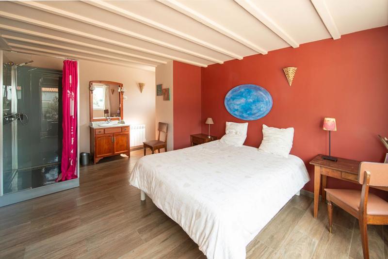 Maison - 220 m² - 6 pièces