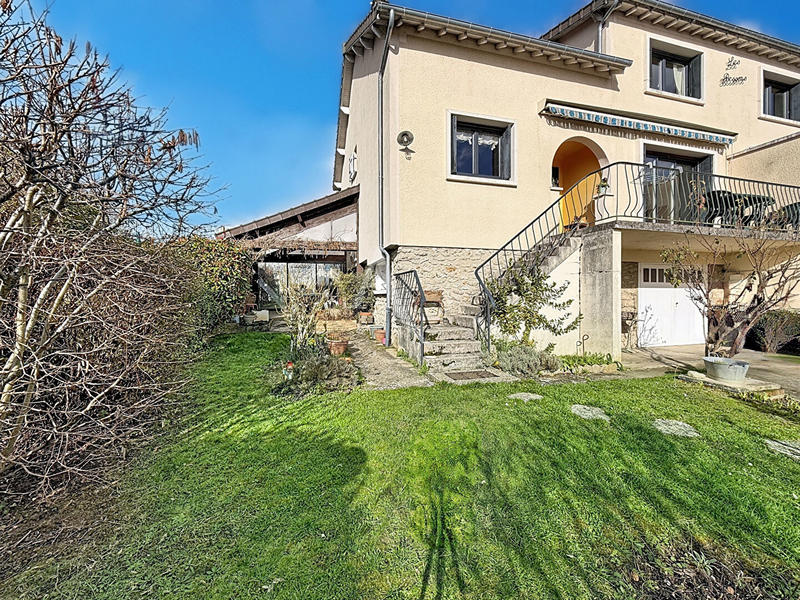 Maison - 135 m² - 7 pièces