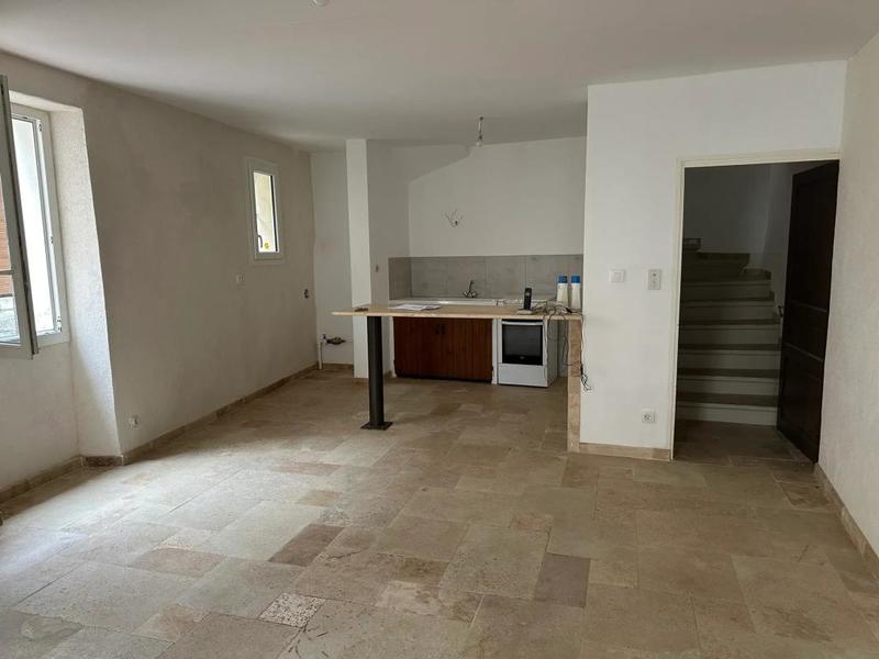 Maison de village - 87 m² - 4 pièces