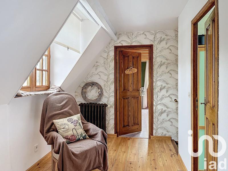 Maison - 214 m² - 4 pièces