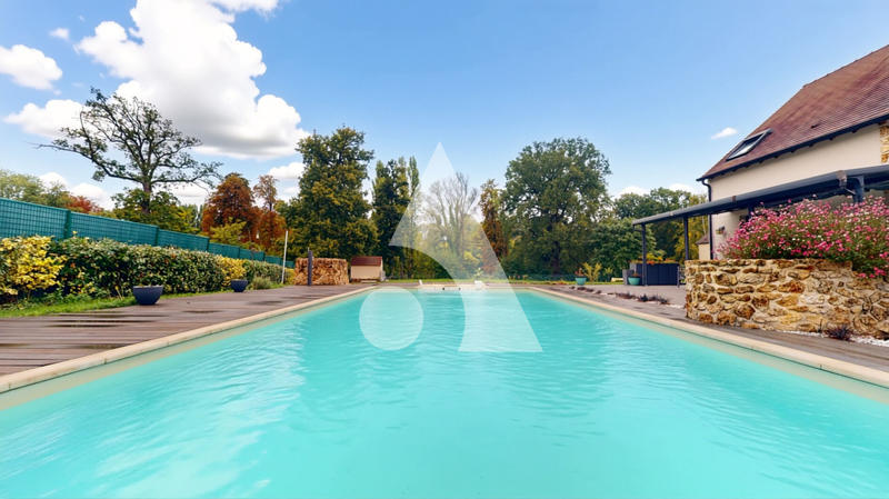 Maison - 270 m² - 8 pièces