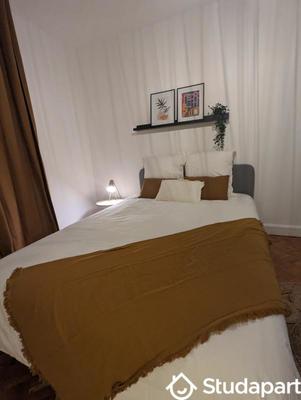 Chambre - 12 m² - 1 pièce