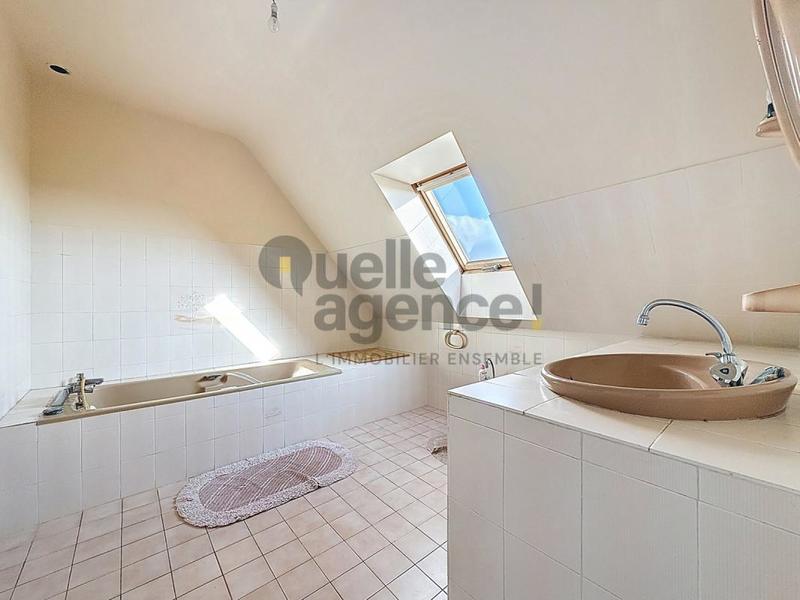 Maison - 107 m² - 5 pièces