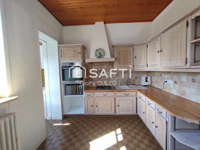 Maison - 127 m² - 6 pièces