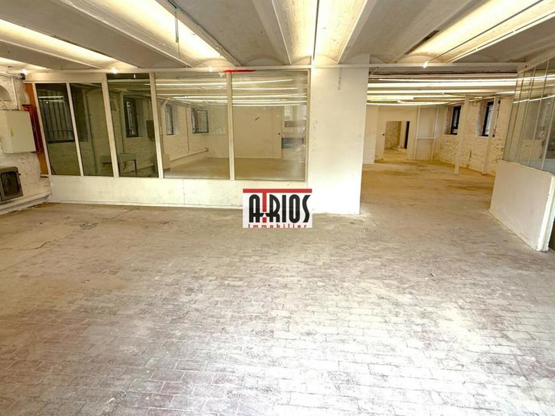 Local d'activité / Entrepôt - 420 m²