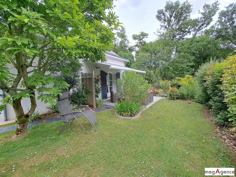 Maison - 181 m² - 10 pièces