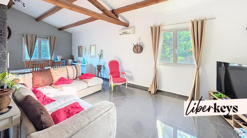 Propriété - 276 m² - 9 pièces