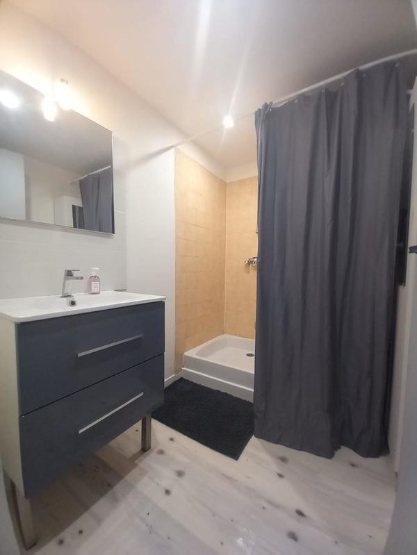 Immeuble - 160 m² - 10 pièces