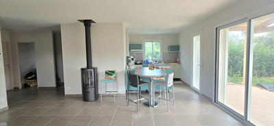 Maison - 80 m² - 3 pièces