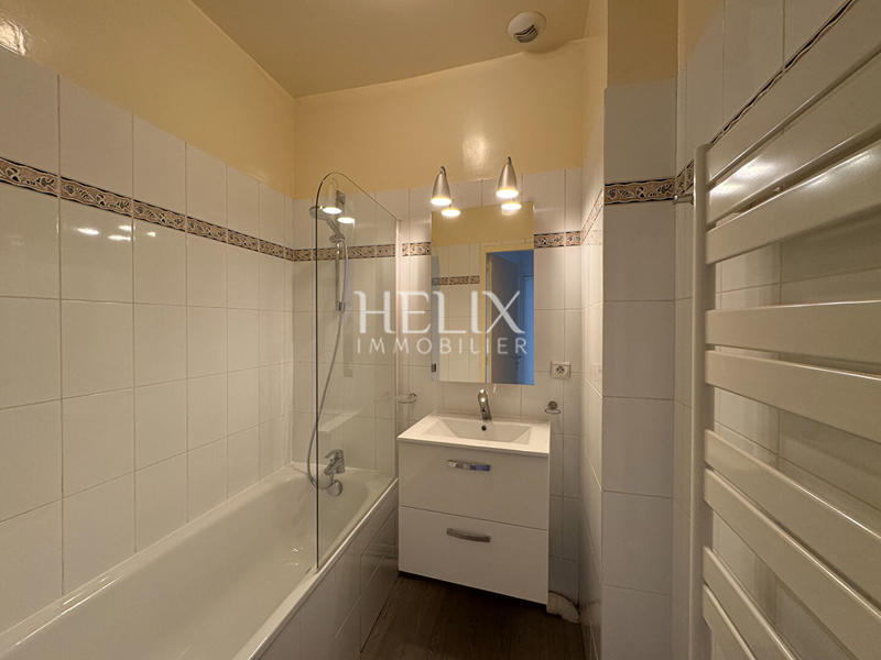 Appartement - 111 m² - 5 pièces