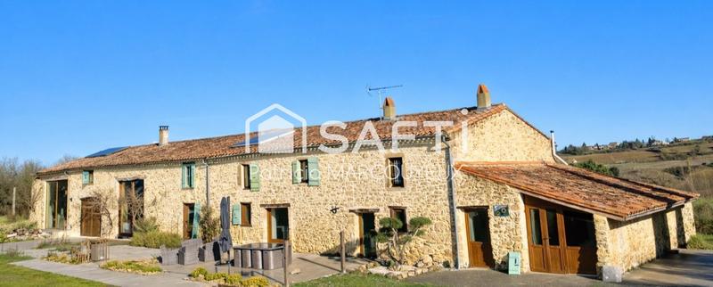 Maison - 400 m² - 10 pièces