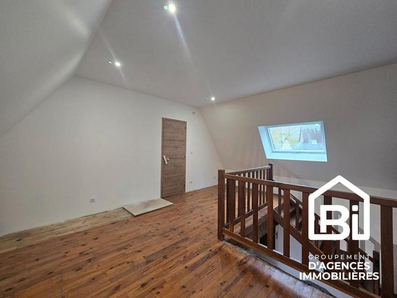 Maison - 187 m² - 6 pièces