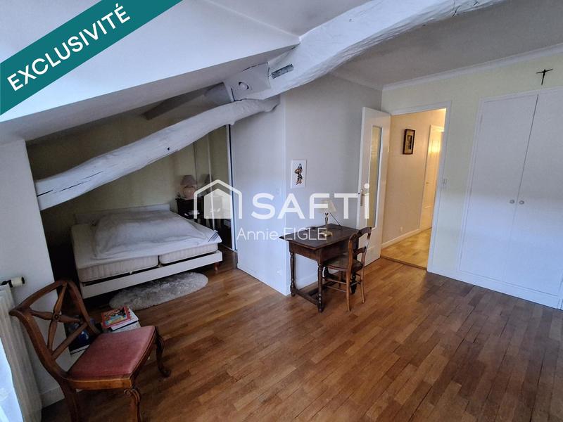 Maison - 192 m² - 8 pièces