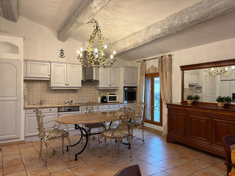 Appartement - 72 m² - 3 pièces