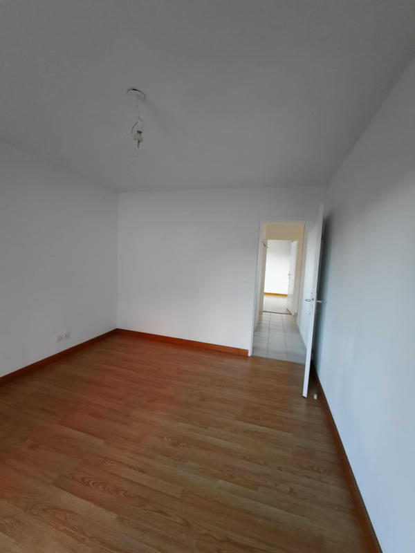 Appartement - 77 m² - 3 pièces