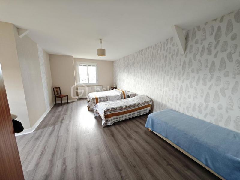 Pavillon - 125 m² - 5 pièces