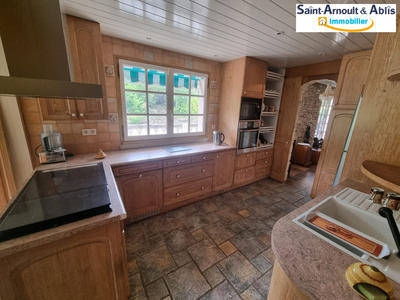 Maison ancienne - 222 m² - 6 pièces