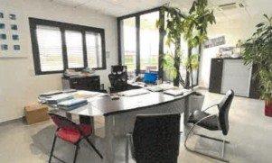 Local d'activités - 3 589 m²