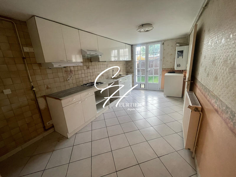 Maison - 132 m² - 5 pièces