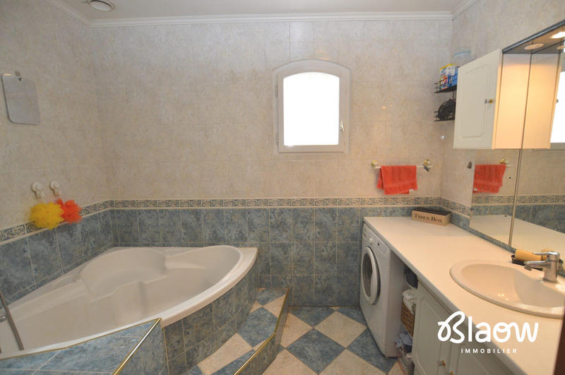 Maison - 81 m² - 4 pièces