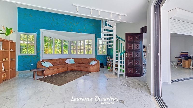 Villa - 237 m² - 7 pièces