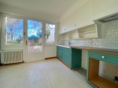 Maison - 122 m² - 4 pièces