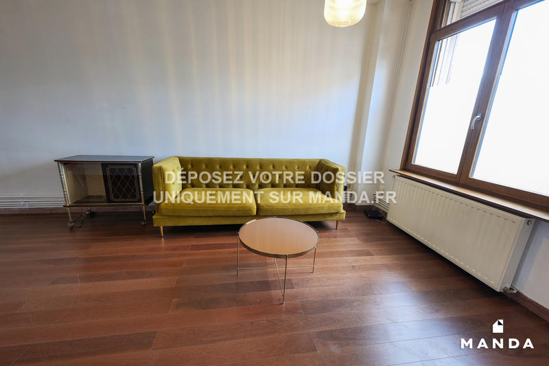 Appartement - 80 m² - 5 pièces