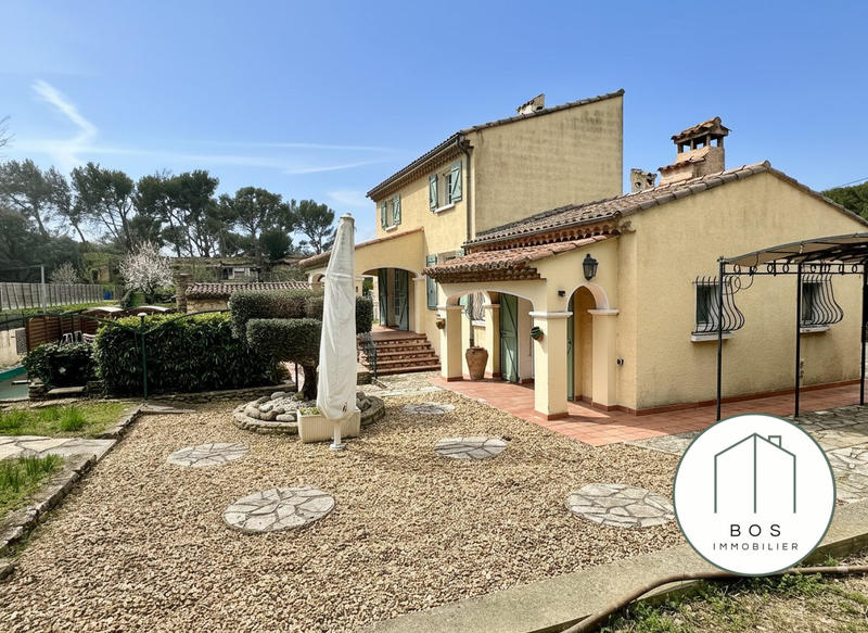 Villa - 142 m² - 5 pièces