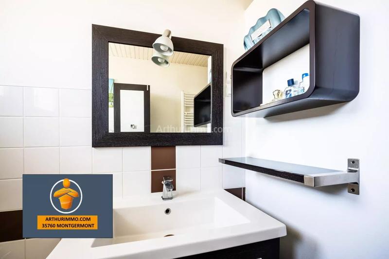 Maison - 137 m² - 7 pièces