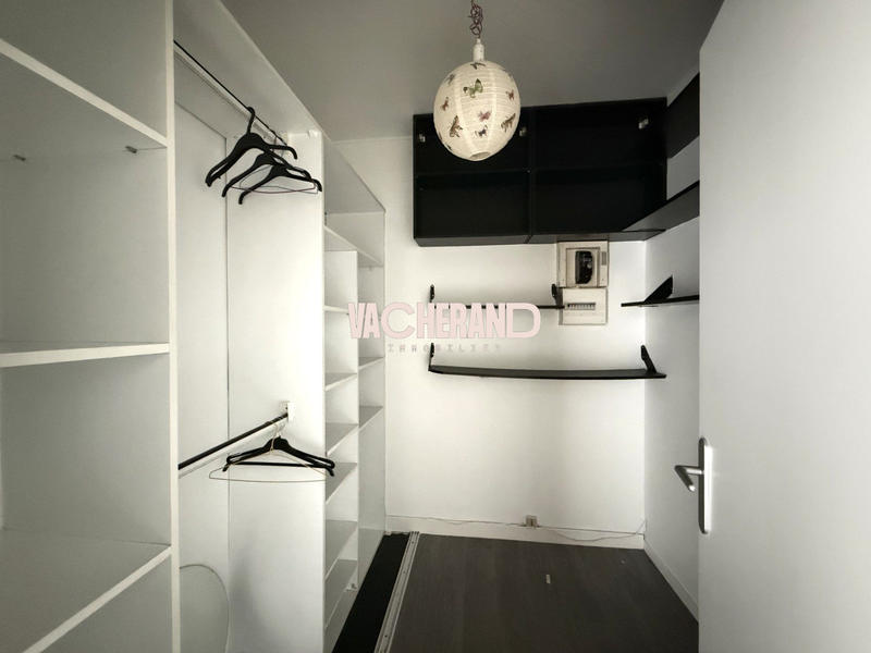 Appartement - 81 m² - 3 pièces