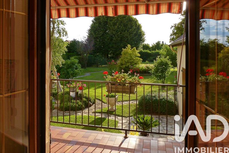 Maison - 178 m² - 9 pièces