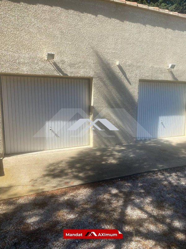 Maison - 202 m² - 6 pièces