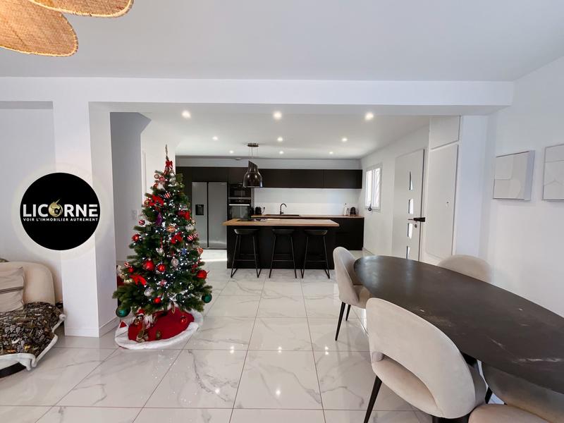 Bastide - 93 m² - 4 pièces