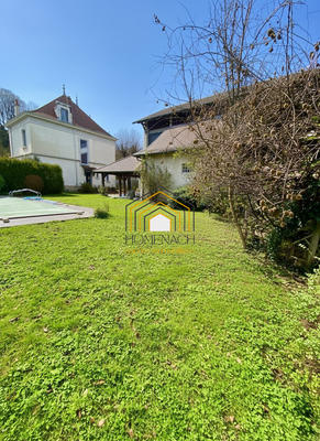 Villa - 203 m² - 8 pièces