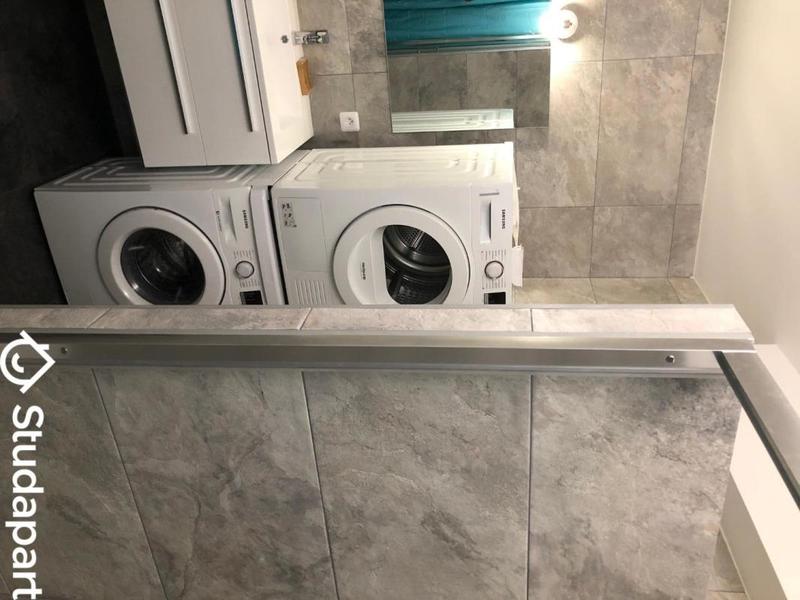 Chambre - 12 m² - 1 pièce