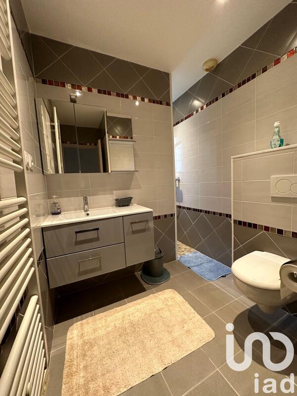 Maison - 166 m² - 5 pièces