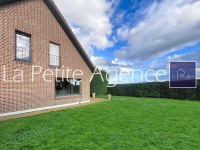 Maison - 147 m² - 6 pièces