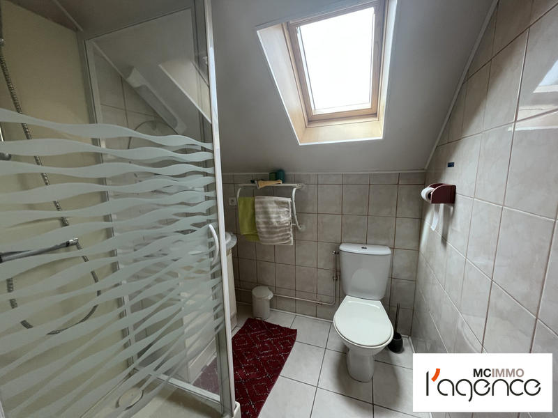 Maison traditionnelle - 155 m² - 7 pièces