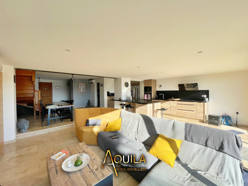 Villa - 166 m² - 6 pièces