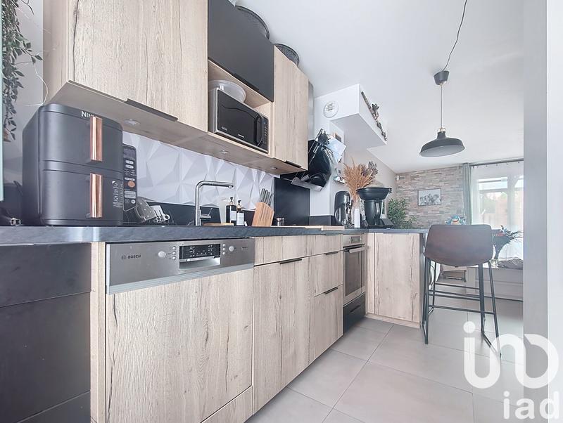 Maison - 80 m² - 5 pièces