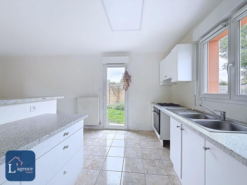 Maison - 94 m² - 4 pièces