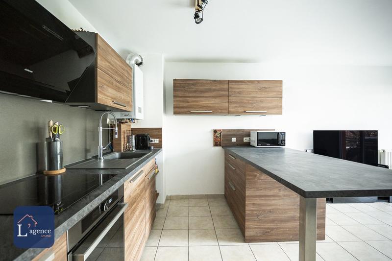 Appartement - 64 m² - 3 pièces