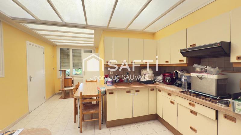 Maison - 167 m² - 6 pièces