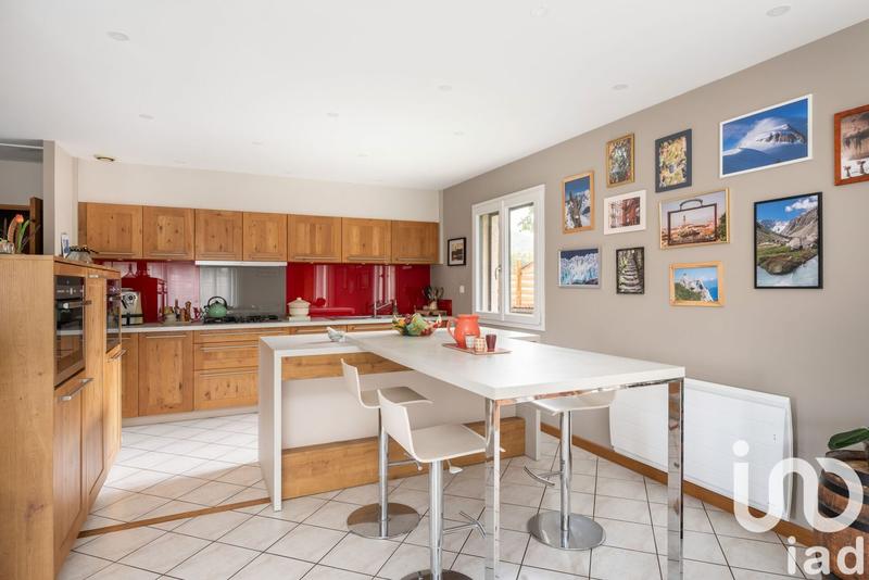 Maison - 149 m² - 6 pièces