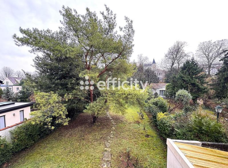 Maison - 160 m² - 5 pièces