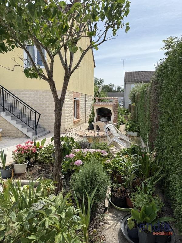 Maison - 89 m² - 4 pièces