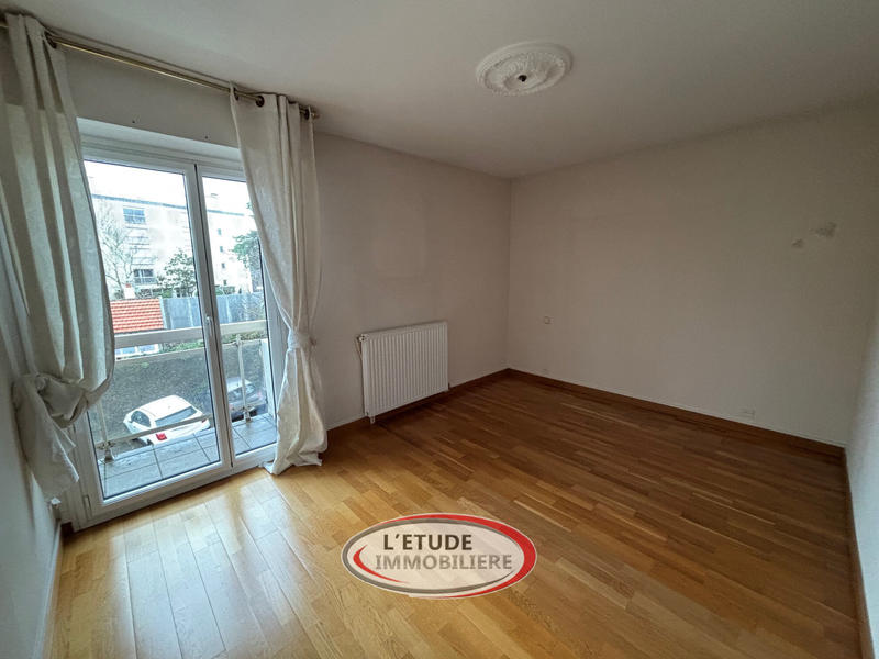 Appartement - 96 m² - 5 pièces
