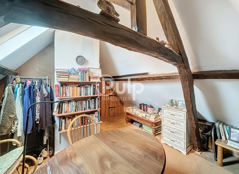 Maison - 98 m² - 4 pièces